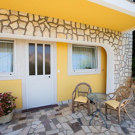 Apartment Dolores Opatija Bagian luar foto
